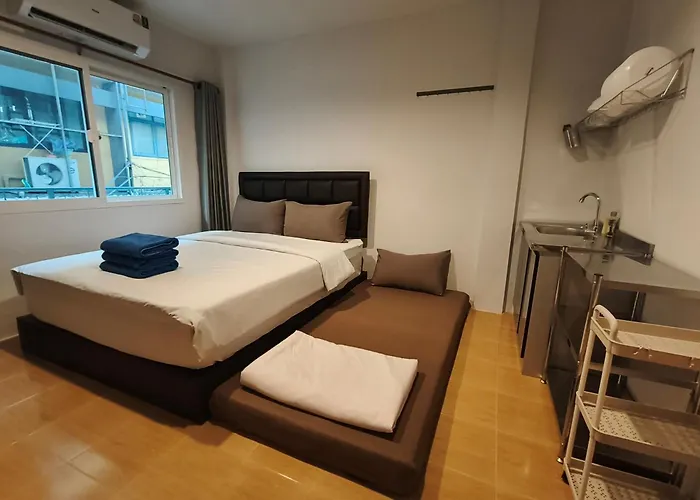 Hotel D45 - Bts Ratchathewi N1 Station *